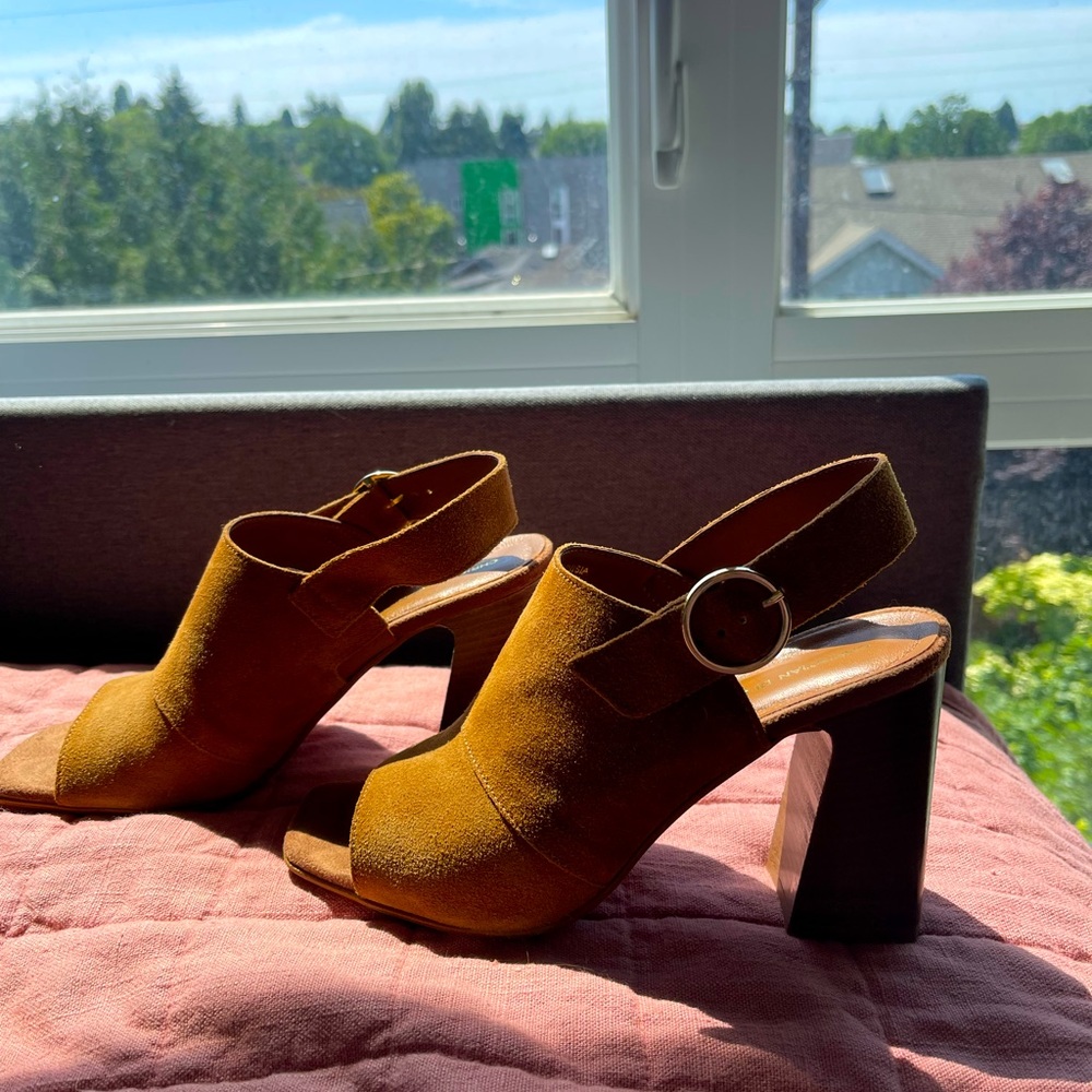 Cute summer heels